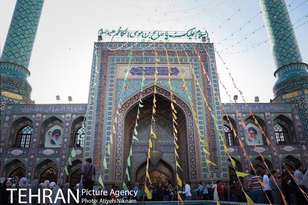 اقامه نماز عید فطر امامزاده صالح 18