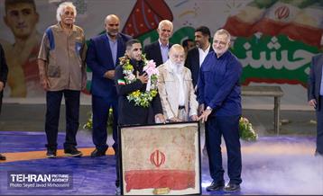 مراسم تجلیل از کشتی‌گیران قهرمان جهان (جشنی برای ایران) 24