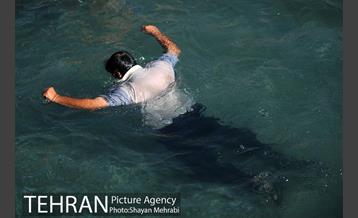 تابستان گرم  در چشمه علی 18