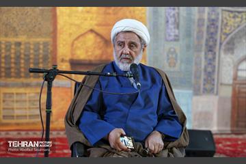 ویژه برنامه معنوی "ساحت خورشید" 7