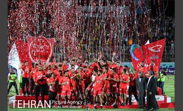 اهدای جام قهرمانی لیگ برتر به تیم پرسپولیس 9