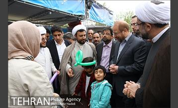 بازدید شهردار تهران از نمایشگاه نوروزی عطر یاس و مرکز اسکان نوروزی منطقه ۲۰ 15