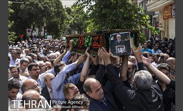 تشییع پیکر پدر شهیدان خالقی پور 10