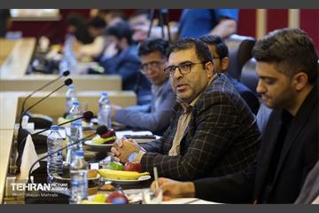 نشست مدیرعامل سازمان حمل و نقل ترافیک با شرکت‌های دانش‌بنیان 7