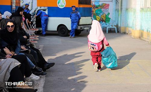 آغاز پویش همیار بازیافت در منطقه ۱۶ 12