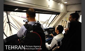 شبگردی اصحاب رسانه در خط 7 مترو تهران 35