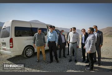 بازدید مدیر کل حریم شهرداری تهران از منطقه 5