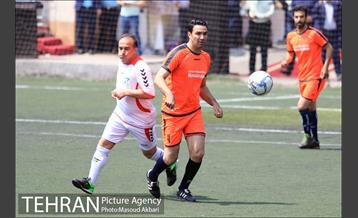 دیدار رسانه ورزش و پیشکسوتان تیم ملی فوتبال ایران به نفع سیل زدگان 10