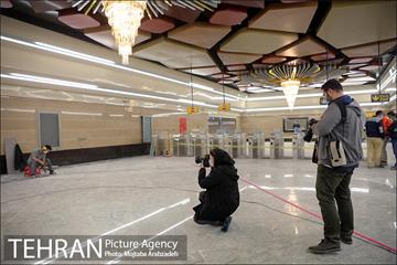 بازدید عکاسان خبری از ایستگاه مترو برج میلاد 7