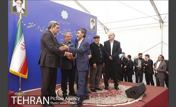 آیین بهره برداری از پروژه مدیریت شهری در منطقه 20 24