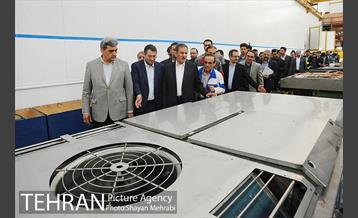 بازدید معاون اول رئیس جمهور به همراه شهردار تهران از کارخانه واگن‌سازی تهران 34