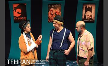 نمایش مرفی‎ 10