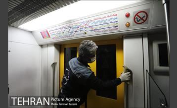 آغاز عملیات ضدعفونی کردن مترو تهران 7