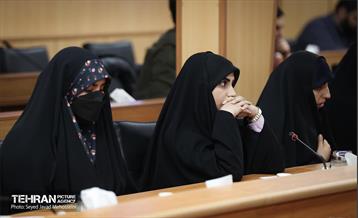 نشست صمیمانه شهردار تهران با تشکل های اسلامی دانشجویی 18