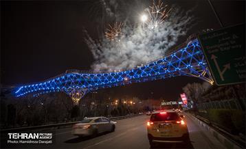 نورافشانی نوروزی در پل طبیعت  11