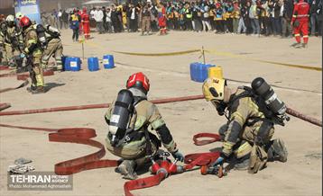 تمرین سراسری زلزله در بوستان ولایت 43