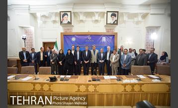 تفاهم نامه همکارى مشترک بازآفرینى شهرى محله هاى هدف شهر تهران بین وزارت راه و شهرسازى و شهردارى تهران 54