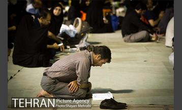 مراسم احیای شب نوزدهم ماه رمضان در مصلی امام خمینی(ره) 24