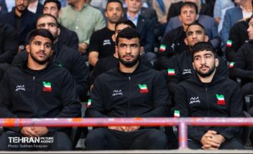 مراسم تجلیل از کشتی‌گیران قهرمان (جشنی برای ایران)  18
