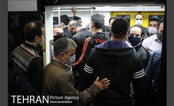 بازدید سخنگوی دولت از طرح استفاده اجباری ماسک در مترو 18