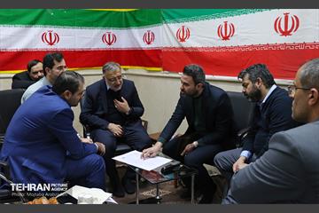 قرار خدمت؛ دیدار مردمی شهردار تهران در مسجد جامع باغ فیض 30
