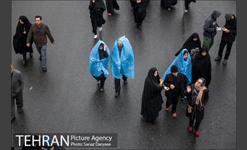 راه پیمایی مردم تهران در روز اربعین  11