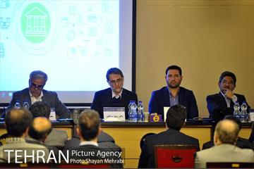 پنل اینترنت اشیا با حضور مهندس فرجود در هفتمین همایش سالانه بانکداری الکترونیک و نظام های پرداخت 32