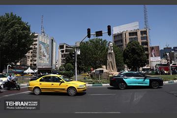 رژه خودرویی تاکسیرانان تهران برای بیعت با رهبر انقلاب 5