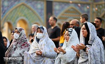 اهتزاز پرچم حرم سیدالشهدا(ع) بر فراز گنبد حرم عبدالعظیم حسنی(ع) 30