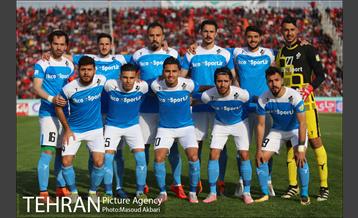 دیدار تیم های پرسپولیس و پیکان 42