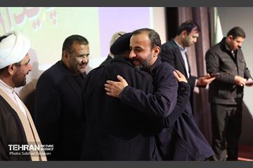 اختتامیه دومین کنگره شعر و داستان روایت پایداری 11
