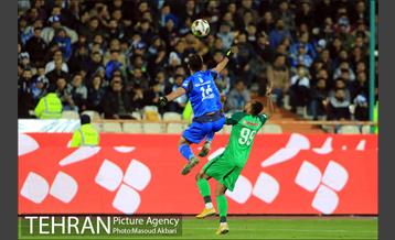 دیدار تیم‌های فوتبال ذوب آهن - استقلال تهران 5