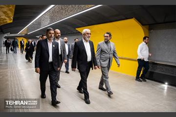 دیدار شهردار تهران با تولیت آستان علوی