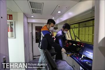 آغاز عملیات ضدعفونی کردن مترو تهران 14