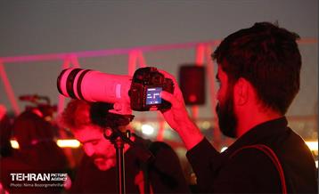 رصد «ماه خونین» از پل طبیعت 13