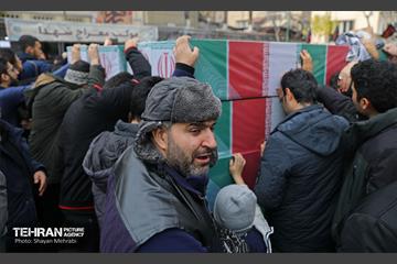 تشییع پیکر ۲۰۰ شهید گمنام دفاع مقدس در تهران 61