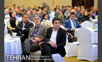 اجلاس معرفی فرصت های سرمایه گذاری شهر تهران با حضور شهردار تهران 7