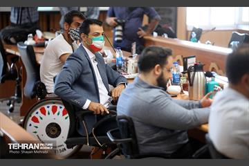 نشست صمیمانه شهردار تهران با جمعی از قهرمانان پارالمپیک 2020 توکیو 15