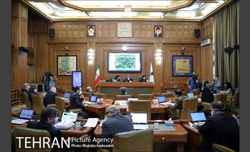 دویست و سیزدهمین جلسه شورای شهر 18