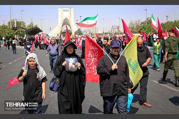 تشییع پیکر آقای شهید ایران - ۲ 10