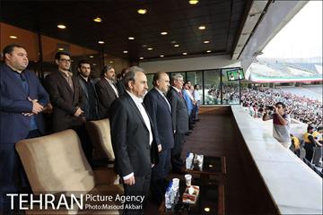 حضور شهردار تهران در استادیوم ازادی 5