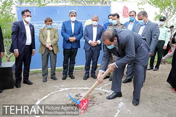 آئین کلنگ زنی یادمان سرباز وطن 44