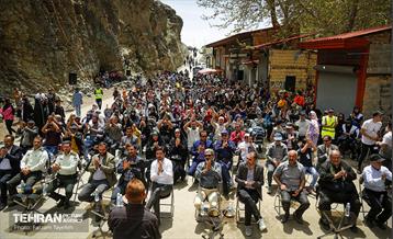 دومین جشنواره شکوفه‌های گیلاس 7