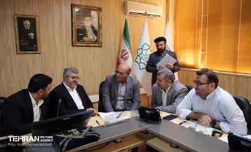 بازدید مدیرکل سرمایه انسانی از شرکت واحد اتوبوسرانی 1