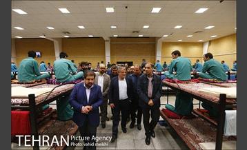 بازدید اعضای شورای شهر از سامانسرای اسلامشهر و گرمخانه خاوران 32