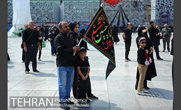 عزاداری تاسوعای حسینی(ع) در میدان امام حسین(ع) 28