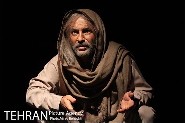 نمایش کسوف‎ 1