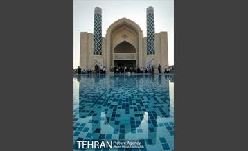 آیین افتتاح و بهره برداری از مسجد ٧٢ تن و یادمان ٦ شهید گمنام 37