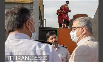 بازدید مدیرکل دفتر شهردار تهران از مرکز آموزش های آتش نشانی 22