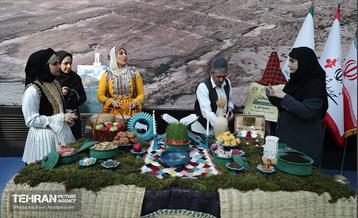 آئین روز درختکاری با حضور سفیران و نمایندگان کشورهای خارجی 46